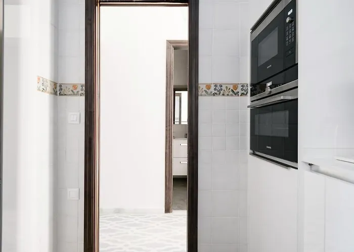 Apartamento Con Solera En El Corazon De Triana